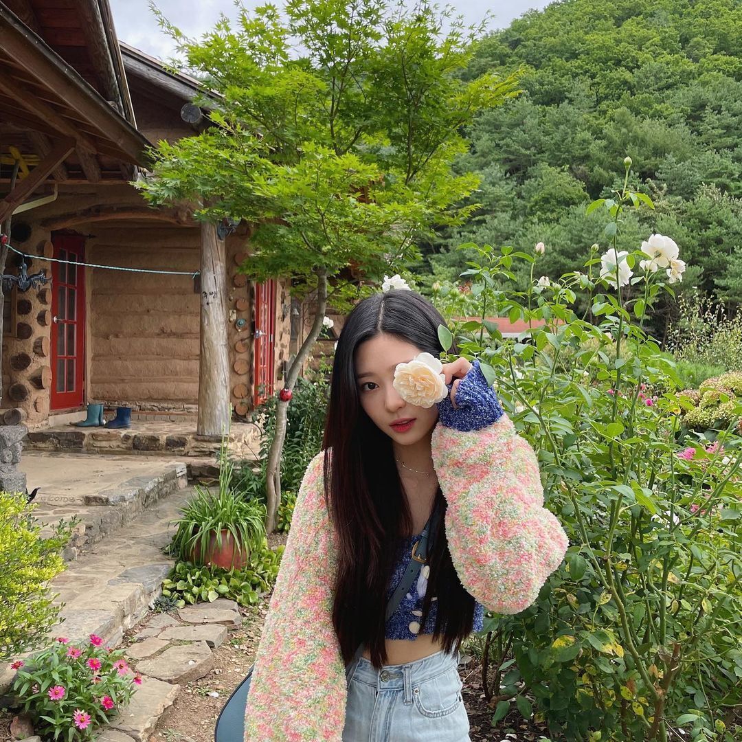 하이브가 첫걸그룹 멤버로 영입하려고 애썼지만 실패한 사람 | 인스티즈