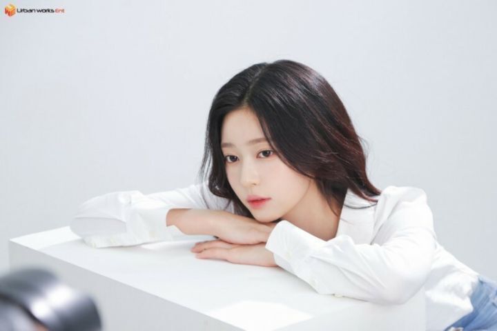하이브가 첫걸그룹 멤버로 영입하려고 애썼지만 실패한 사람 | 인스티즈