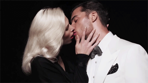 여자들을 위한 여자들을 제대로 파악해 만든 조신한 광고 gif | 인스티즈