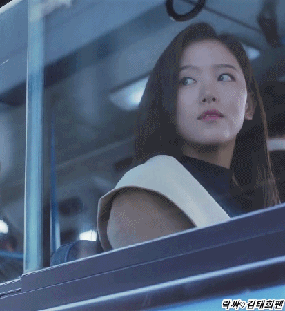 유니클로 CF 강한나 움짤.gif | 인스티즈