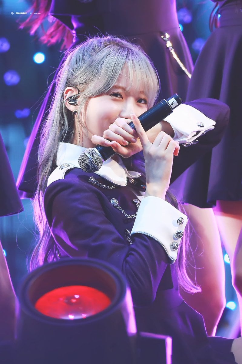 애쉬그래이머리가 잘어울리는 우주소녀 루다.jpgif | 인스티즈