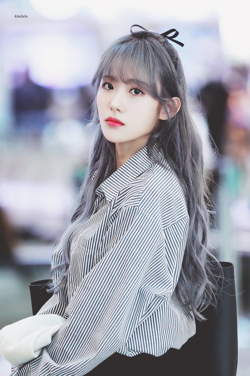 애쉬그래이머리가 잘어울리는 우주소녀 루다.jpgif | 인스티즈