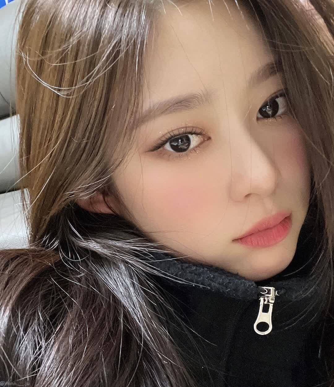 하이브가 첫걸그룹 멤버로 영입하려고 애썼지만 실패한 사람 | 인스티즈