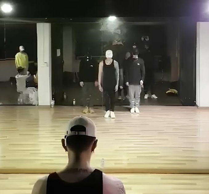 키에비해 팔이 말도안되게 길다는 연예인 | 인스티즈