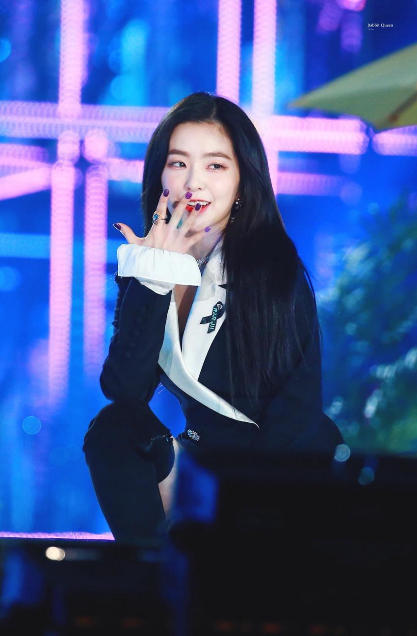 블랙이 잘어울리는 아이린.jpg | 인스티즈