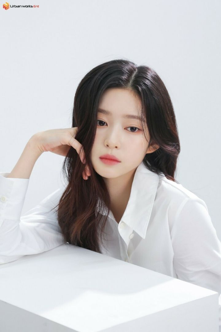 하이브가 첫걸그룹 멤버로 영입하려고 애썼지만 실패한 사람 | 인스티즈