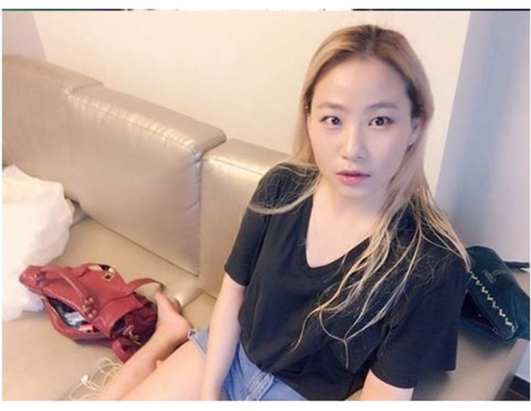 논란중인 어반자키파 조현아와 남자 아이돌의 술자리 영상 캡쳐 | 인스티즈