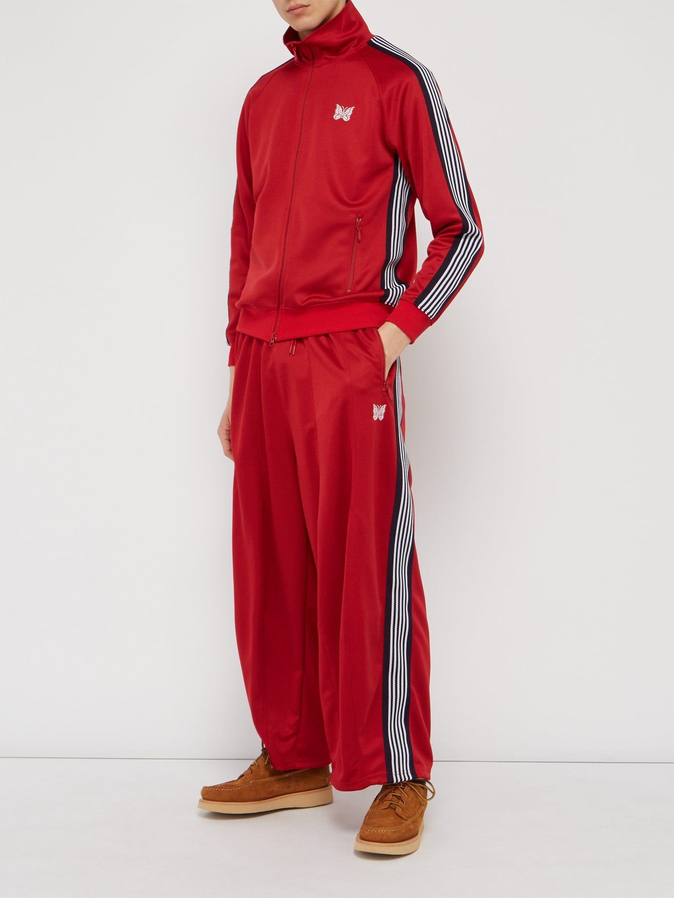 [패션] 옷 좋아하는 사람들이 많이 입는 근본 트레이닝복 | 인스티즈