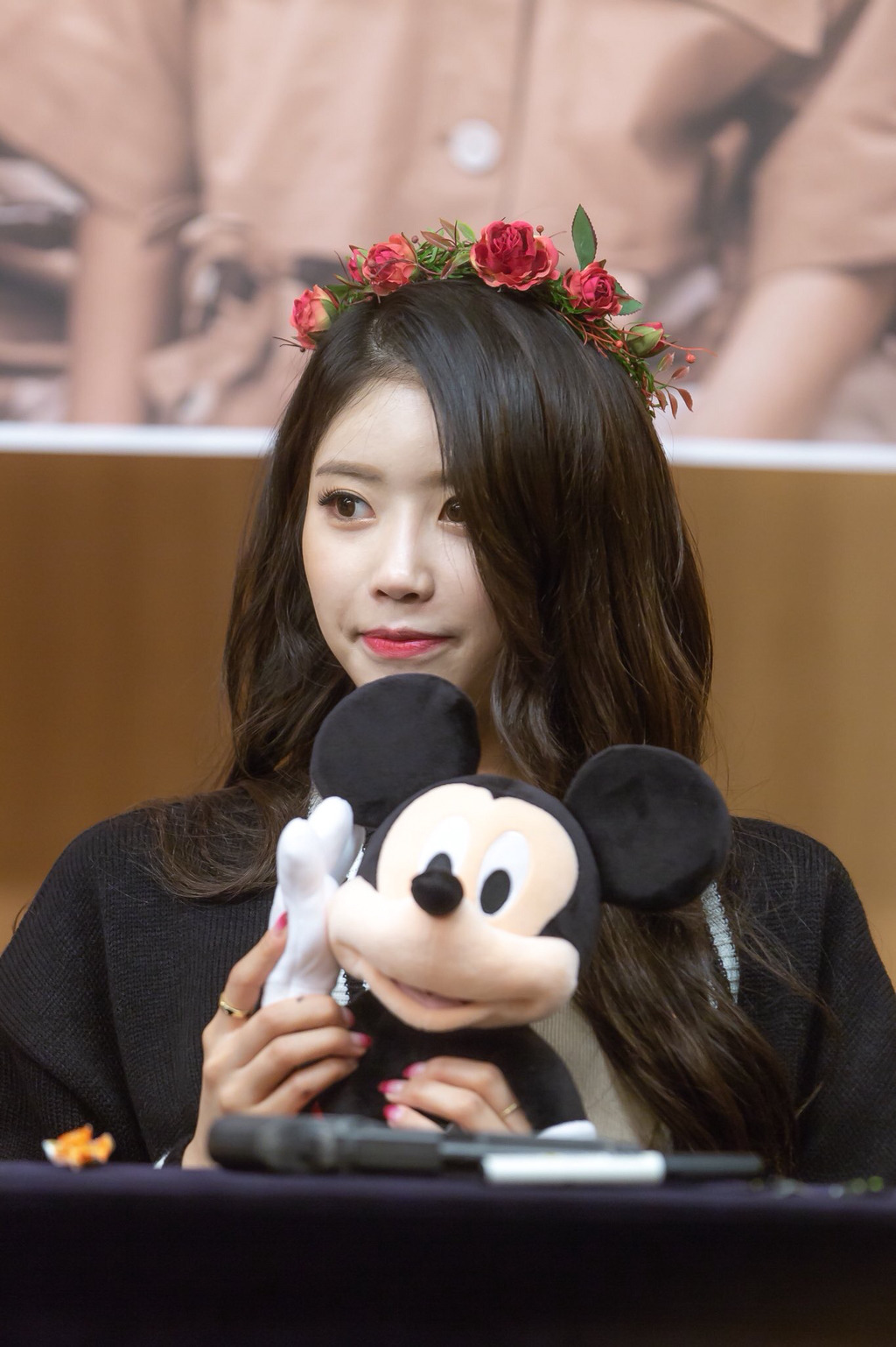 [러블리즈] 하루하루가 인내심 테스트 하는 것 같아서 미주 | 인스티즈