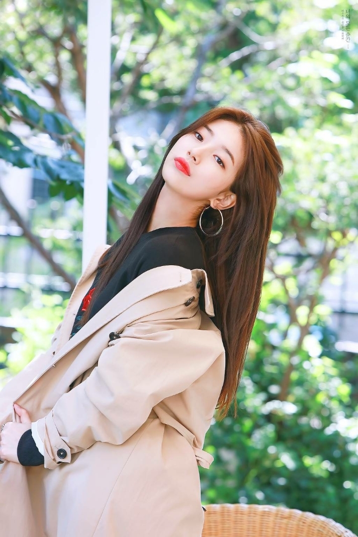 개인적으로 수지 사진 이쁘게 잘나왔네 소리가 많이 나왔던 광고 | 인스티즈