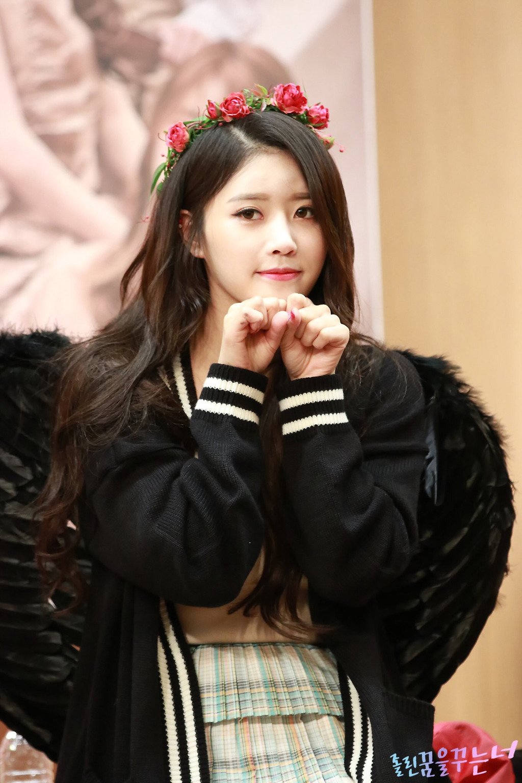[러블리즈] 하루하루가 인내심 테스트 하는 것 같아서 미주 | 인스티즈