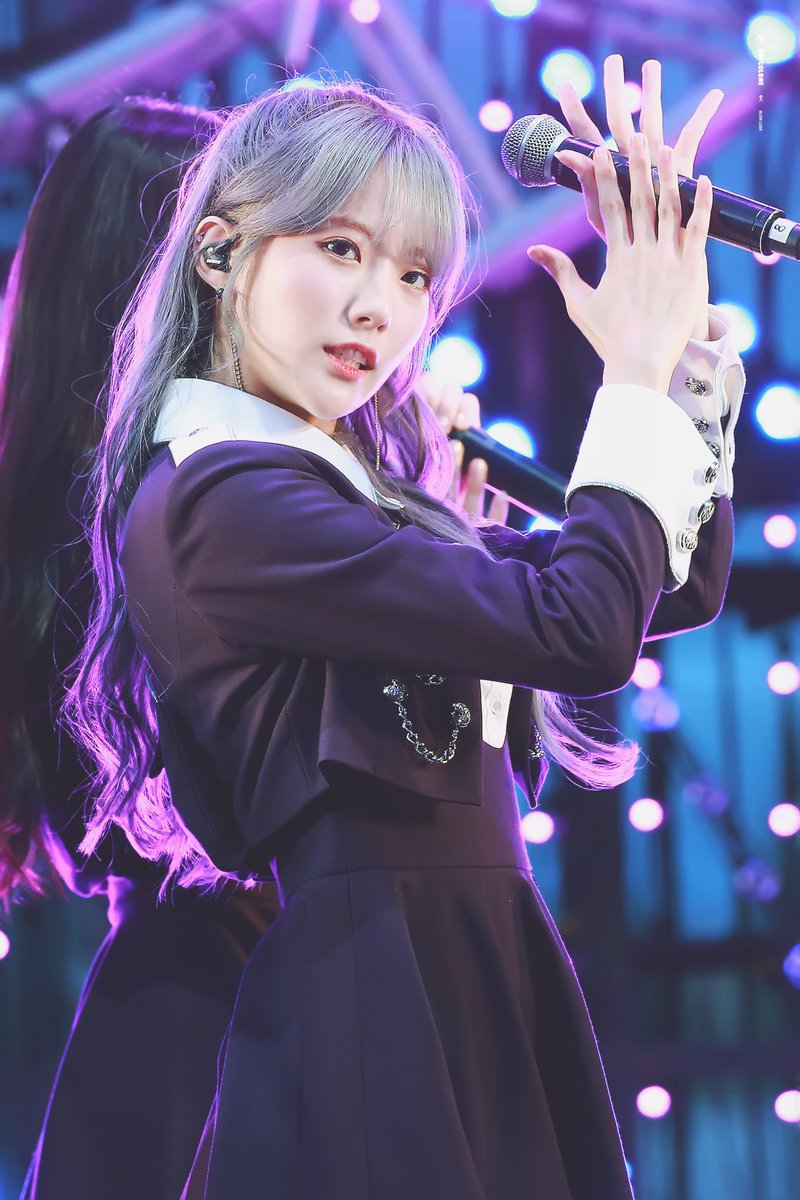 애쉬그래이머리가 잘어울리는 우주소녀 루다.jpgif | 인스티즈