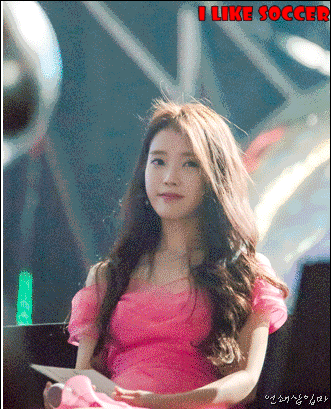 아이유 뒷모습.gif | 인스티즈