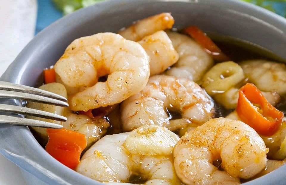 당신의 새우 취향은? (퍼석퍼석 새우 vs 촉촉탱글 새우) | 인스티즈