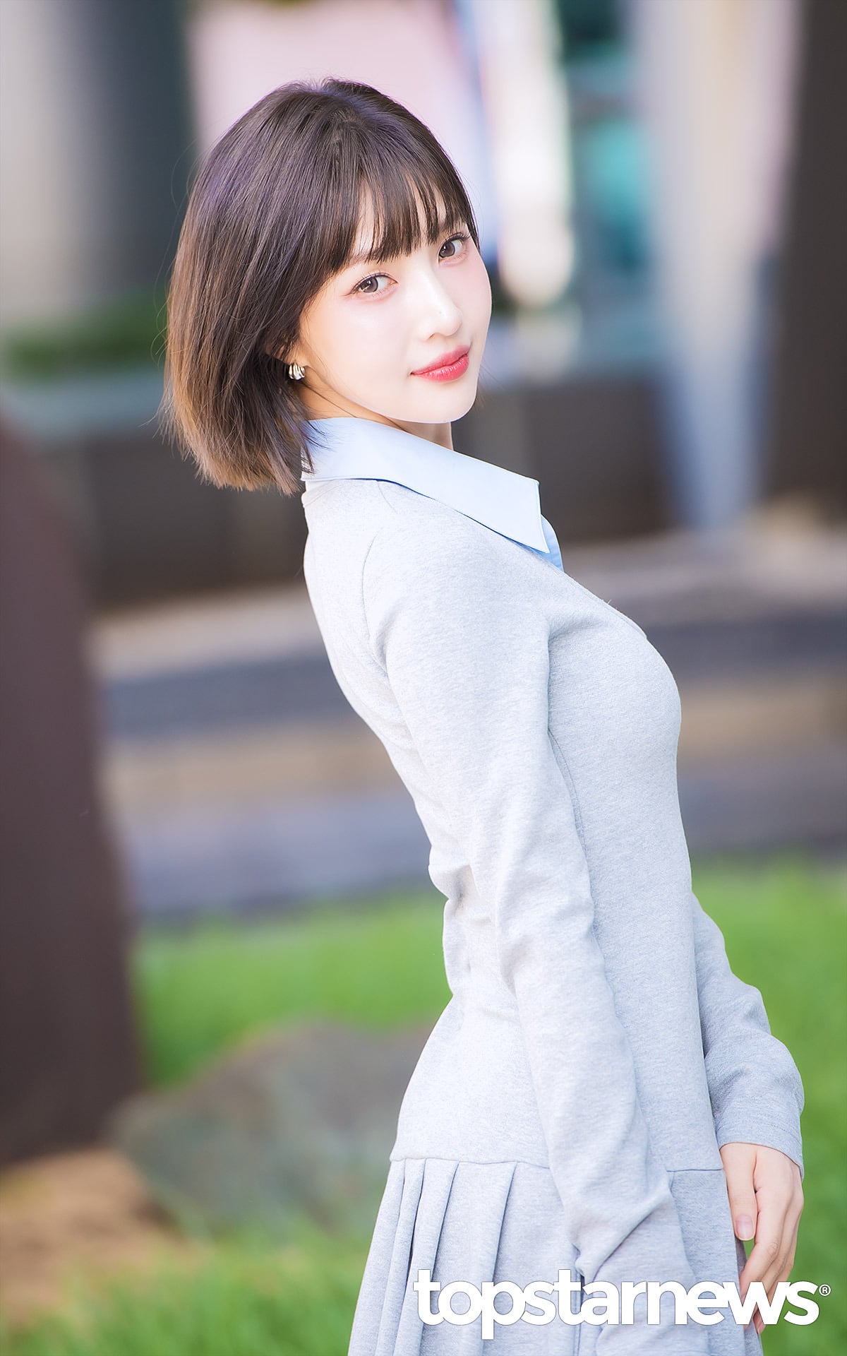 팬들 반응 좋은 레드벨벳 조이 칼단발 출근짤.jpg | 인스티즈