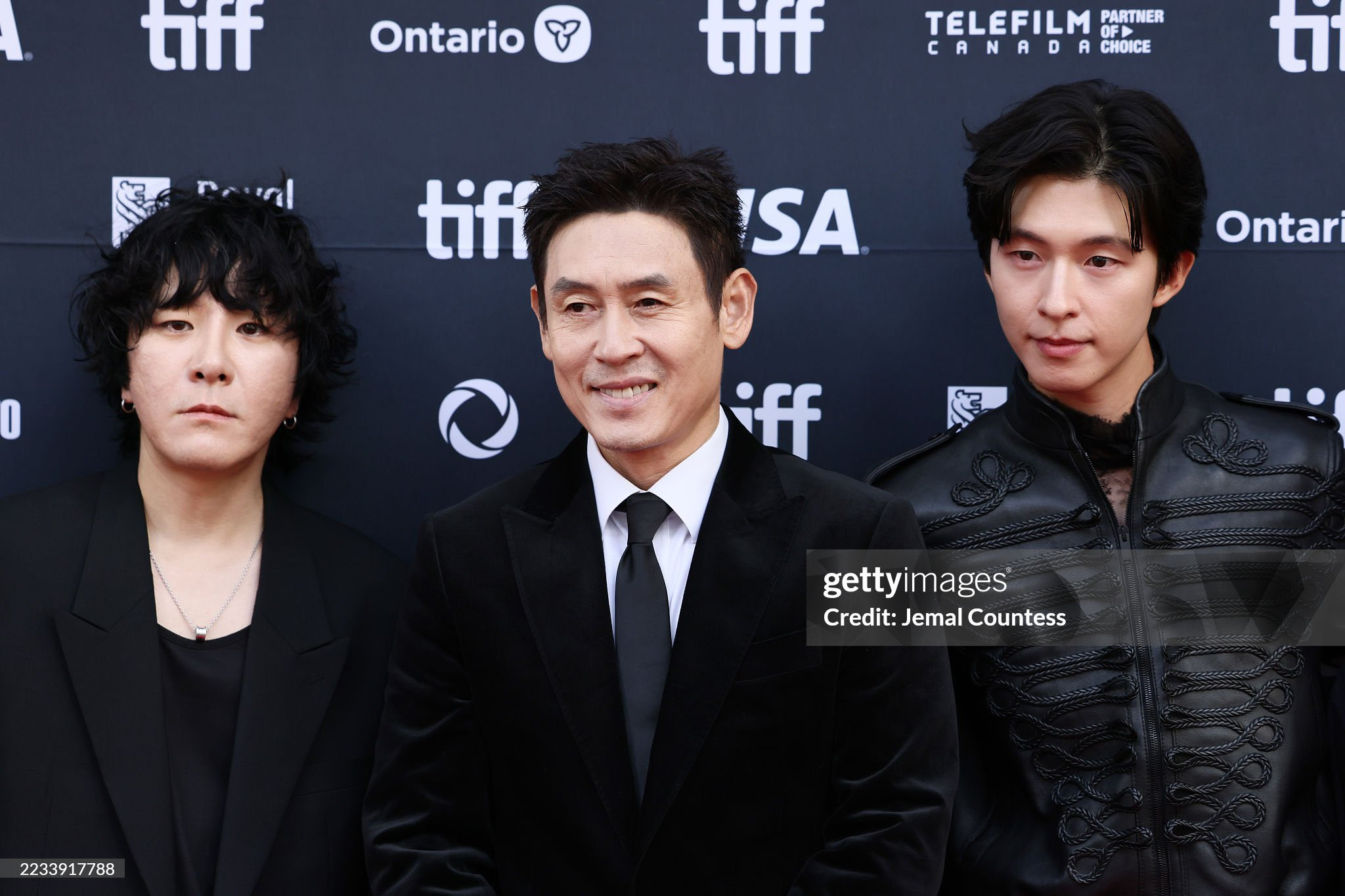 토론토 영화제 참석한 설경구, 홍경 | 인스티즈