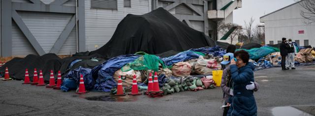 "썩은 마대자루 속에 아버지가···" 무안공항 제주항공 참사 유족의 절규 | 인스티즈