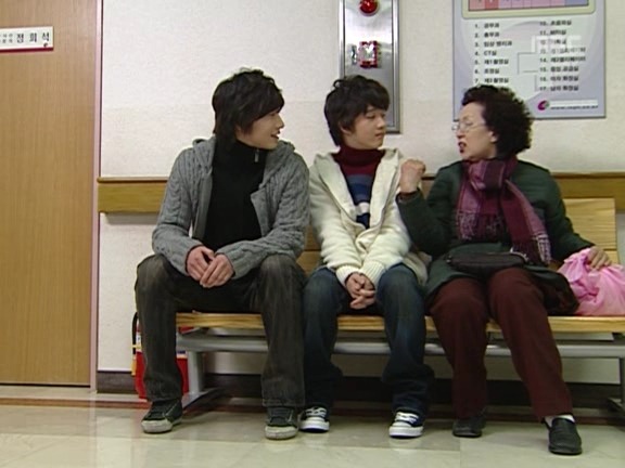 [거침없이하이킥] 병실에서도 유난쩌는 박해미 정준하 ㅋㅋㅋㅋ.jpg | 인스티즈