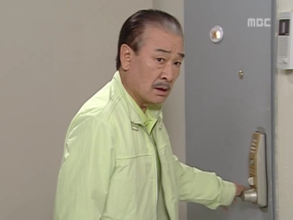 [거침없이하이킥] 랩퍼 민정 때문에 고통받는 이순재.jpg | 인스티즈