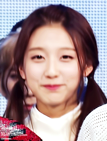 러블리즈 정예인 움짤.gif | 인스티즈