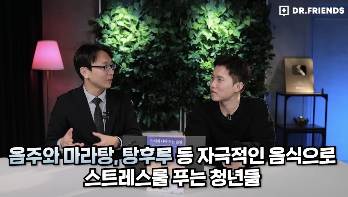 시민들의 가속 노화를 막기위해 싱가포르에서 하는 것.jpg | 인스티즈