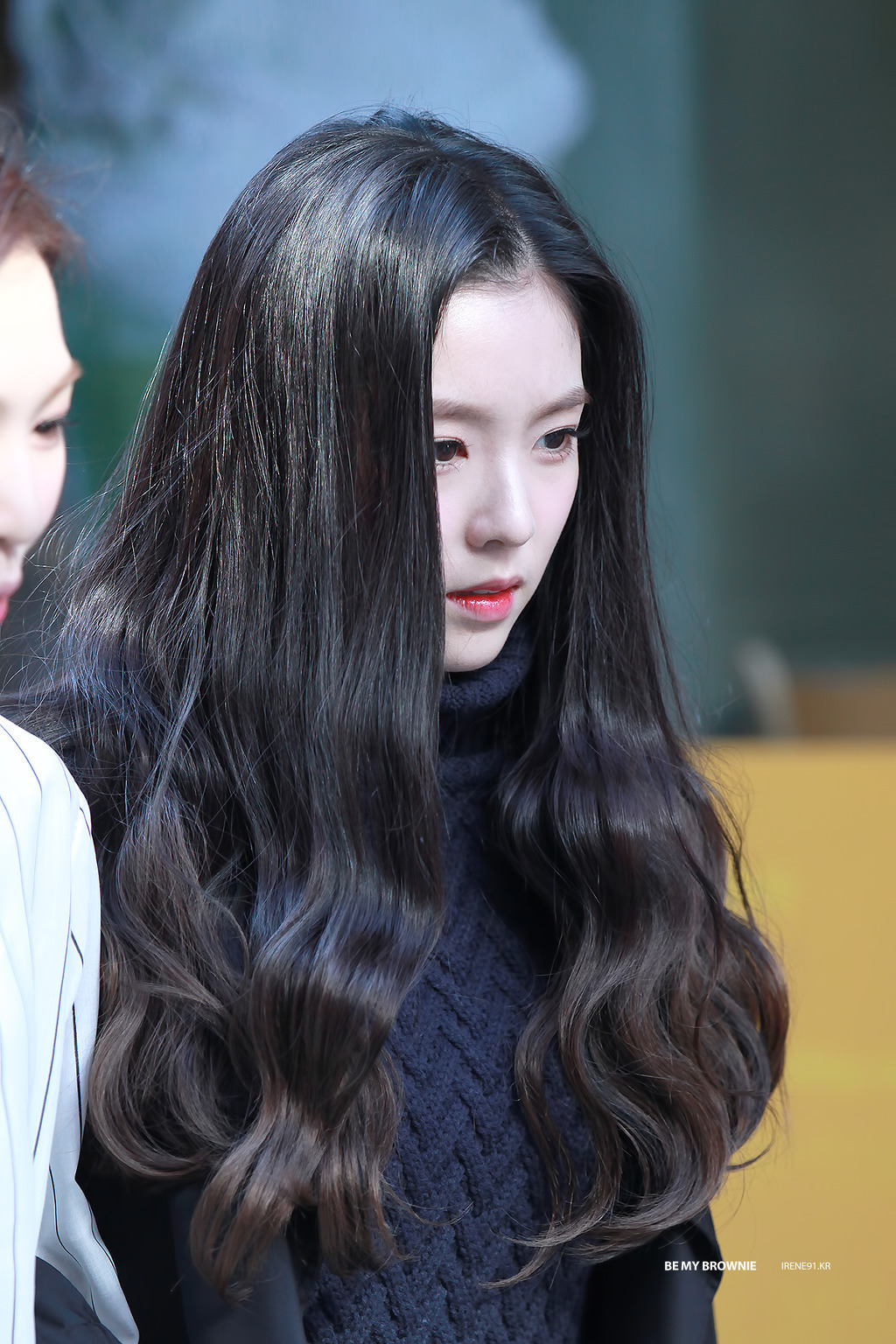 콧대가 ㄹㅇ인 레드벨벳 아이린.jpgif | 인스티즈