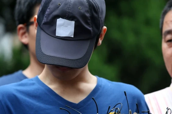 친구 살점 16시간 동안 도려내고 뼈만 남긴 19세, 최연소 무기수 됐다 | 인스티즈