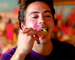 시빌워에서 CG로 만든 20살 로다주와 실제 20대 로다주 | 인스티즈