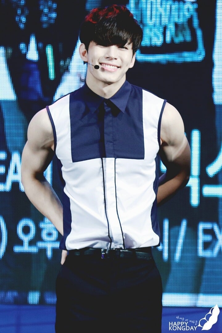 요즘 핫한 꼬북상 연예인들에 관한 고찰.jpg | 인스티즈