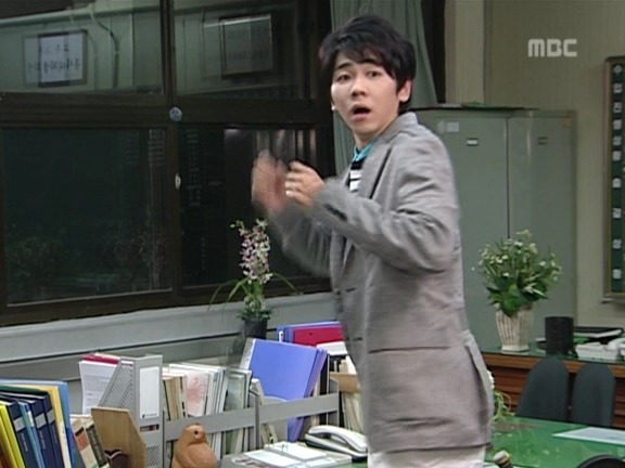 [거침없이하이킥] 랩퍼 민정 때문에 고통받는 이순재.jpg | 인스티즈