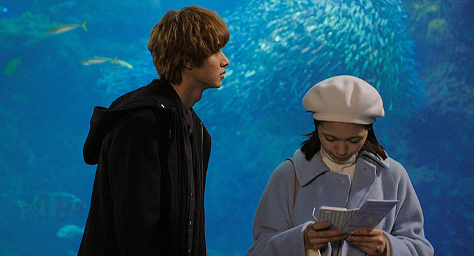 [늑대소녀와흑왕자] 남주가 쓰레기라 생각이 들다가도 와꾸보면 화가 풀리다가도 쓰레기라 생각이 드는 영화 03 | 인스티즈