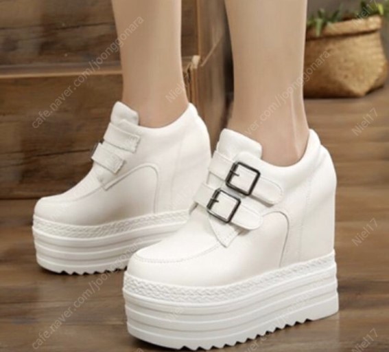 콘서트 스탠딩에서 키큰사람이 스탠딩화 신으면 민폐다 vs 자기맘이다 | 인스티즈