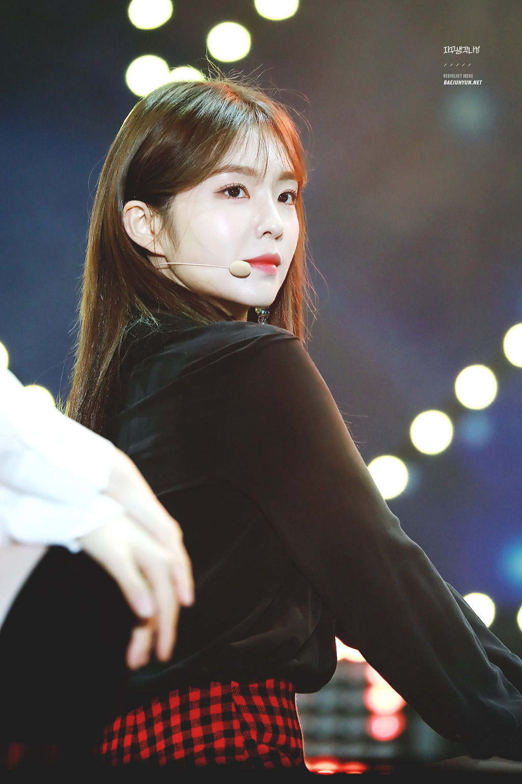 콧대가 ㄹㅇ인 레드벨벳 아이린.jpgif | 인스티즈