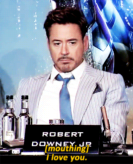 시빌워에서 CG로 만든 20살 로다주와 실제 20대 로다주 | 인스티즈