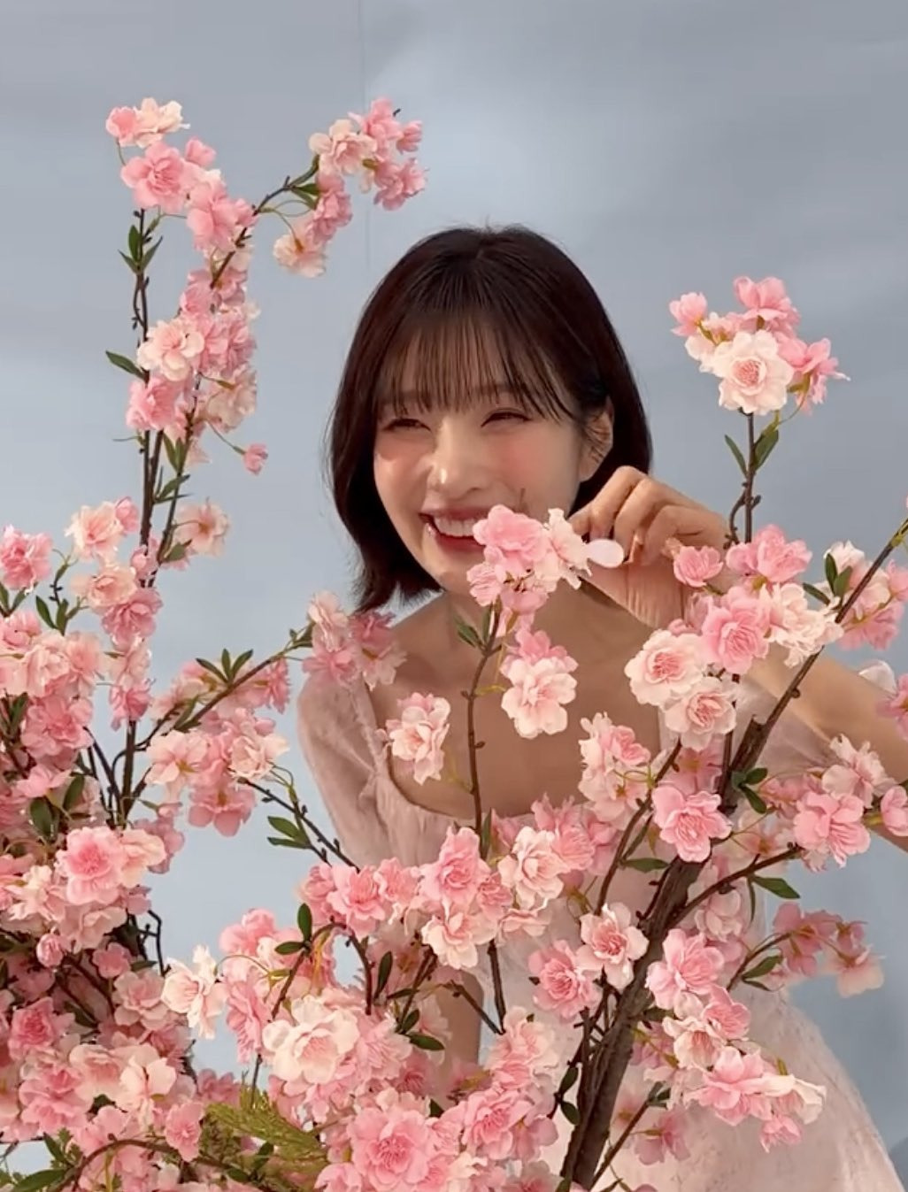 핑크색이 잘받는 레드벨벳 조이.jpg | 인스티즈