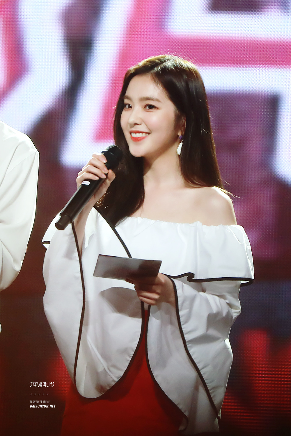 앞머리 유무에 따른 레드벨벳 아이린의 미모.jpg | 인스티즈