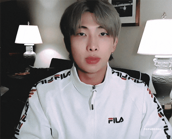 미국 인터뷰 중 어그로 끌릴만한 질문 철벽 차단하는 방탄 RM | 인스티즈
