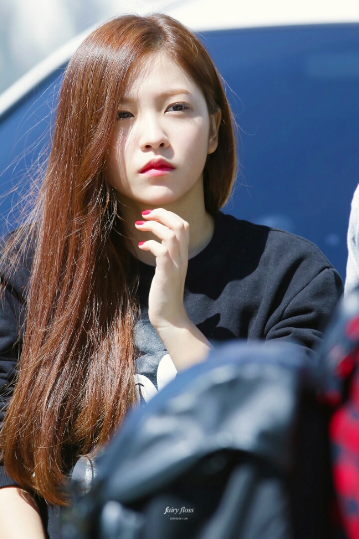 요즘 핫한 꼬북상 연예인들에 관한 고찰.jpg | 인스티즈