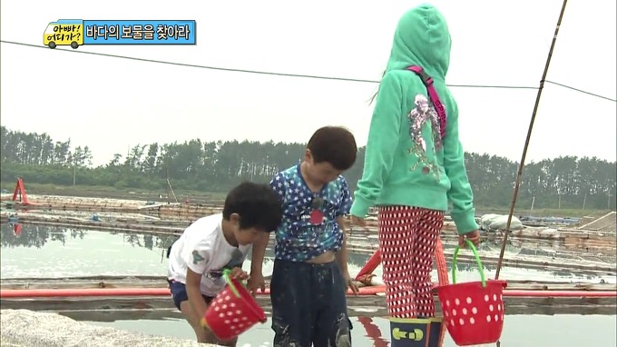 [아빠어디가] 무심한듯 하지만 알고보면 세심한 준수의 배려심.jpg | 인스티즈