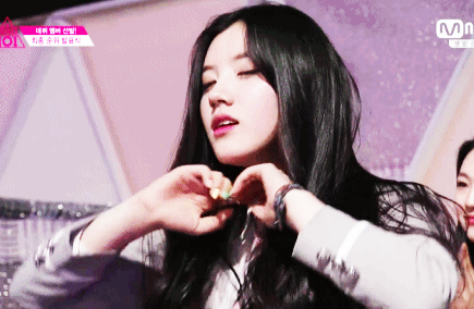 프리스틴 도도하게 생겼지만 코기를 담당하고 있는 시연이 | 인스티즈