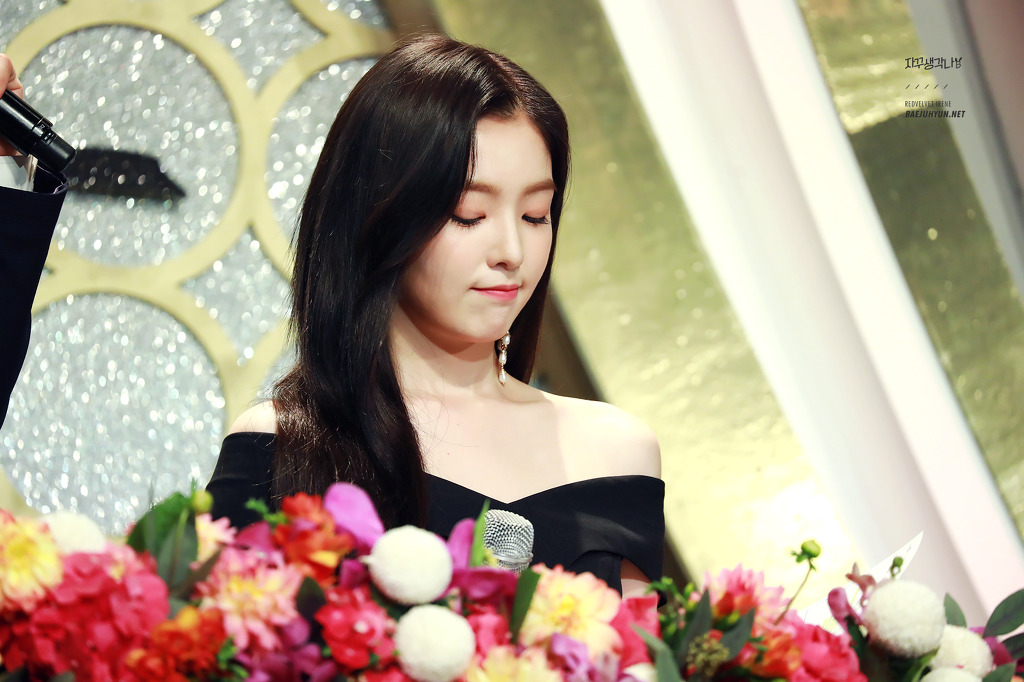앞머리 유무에 따른 레드벨벳 아이린의 미모.jpg | 인스티즈