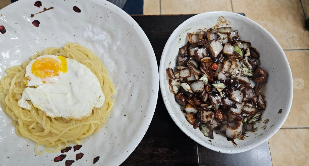 호불호 갈리는 짜장 | 인스티즈