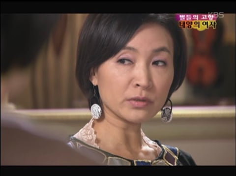 어릴때 동생을 버렸는데요… 20년만에 동생이랑 같은 흉터를 가지고 있는 사람을 만났어요ㅠㅠ | 인스티즈