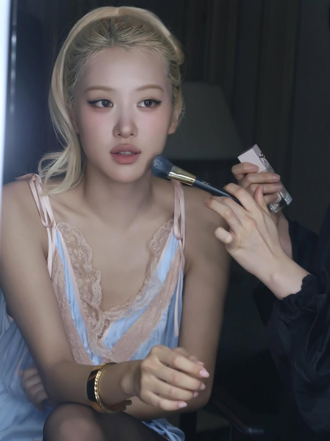 검스 신은 블랙핑크 로제 | 인스티즈