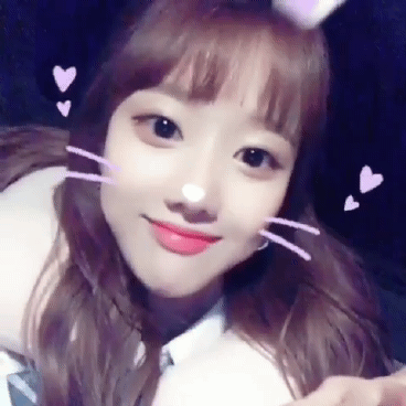 걸그룹 에이프릴의 비주얼 멤버 이나은.jpgif | 인스티즈