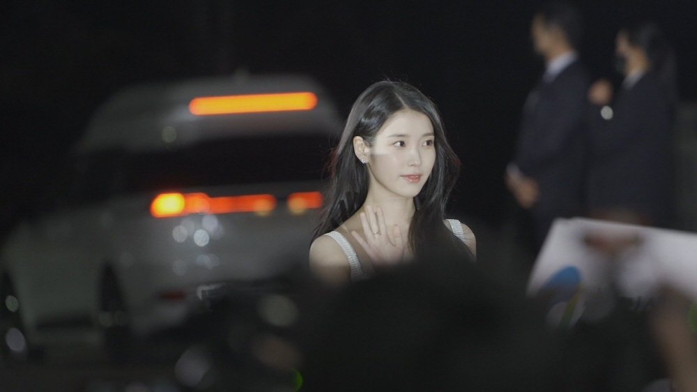 221125 청룡영화상 아이유 .jpgif | 인스티즈