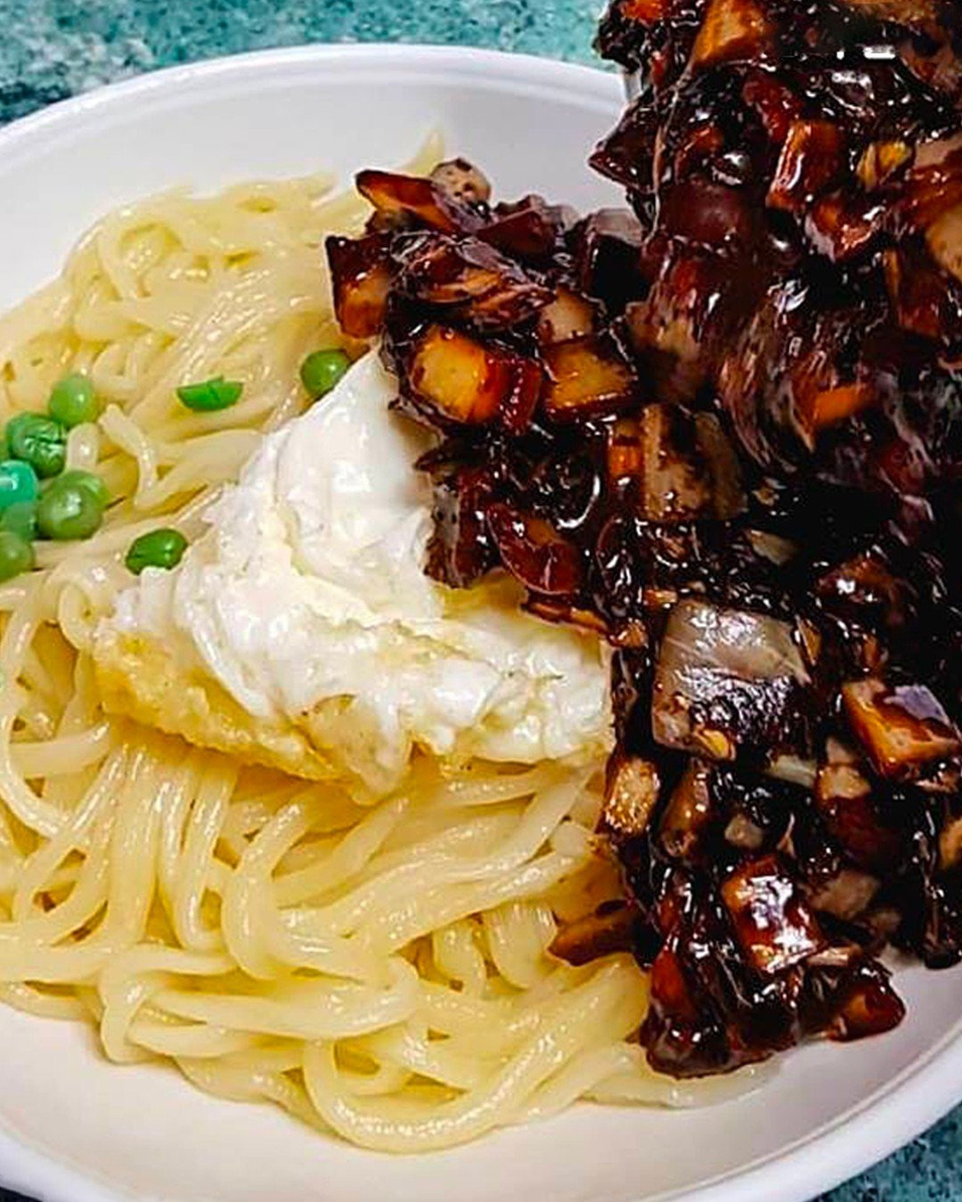 호불호 갈리는 짜장 | 인스티즈