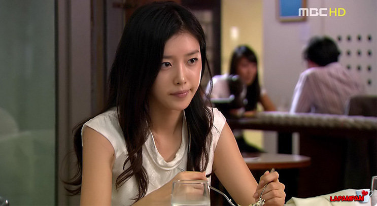 각 드라마의 리즈의 정점을 찍은 캐릭터 - 내 이름은 김삼순 유희진 vs 커피프린스 1호점 한유주 | 인스티즈