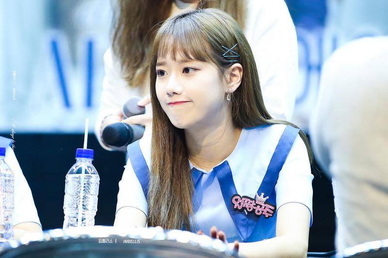 걸그룹 에이프릴의 비주얼 멤버 이나은.jpgif | 인스티즈