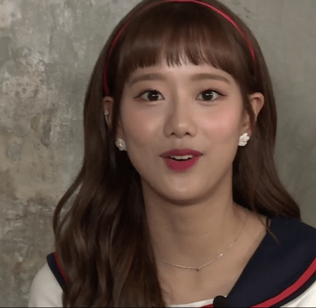 걸그룹 에이프릴의 비주얼 멤버 이나은.jpgif | 인스티즈